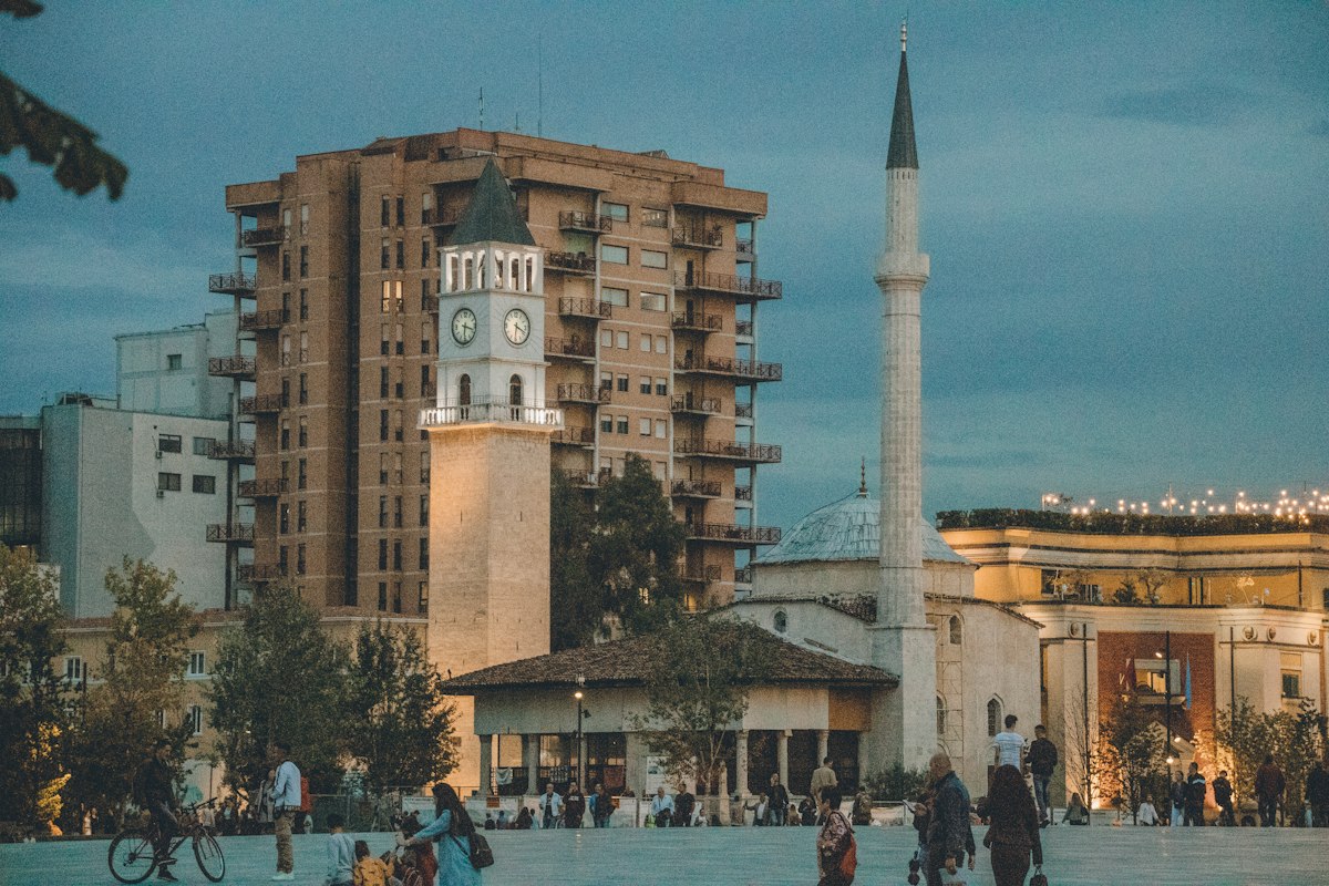 Vuelos baratos a Tirana